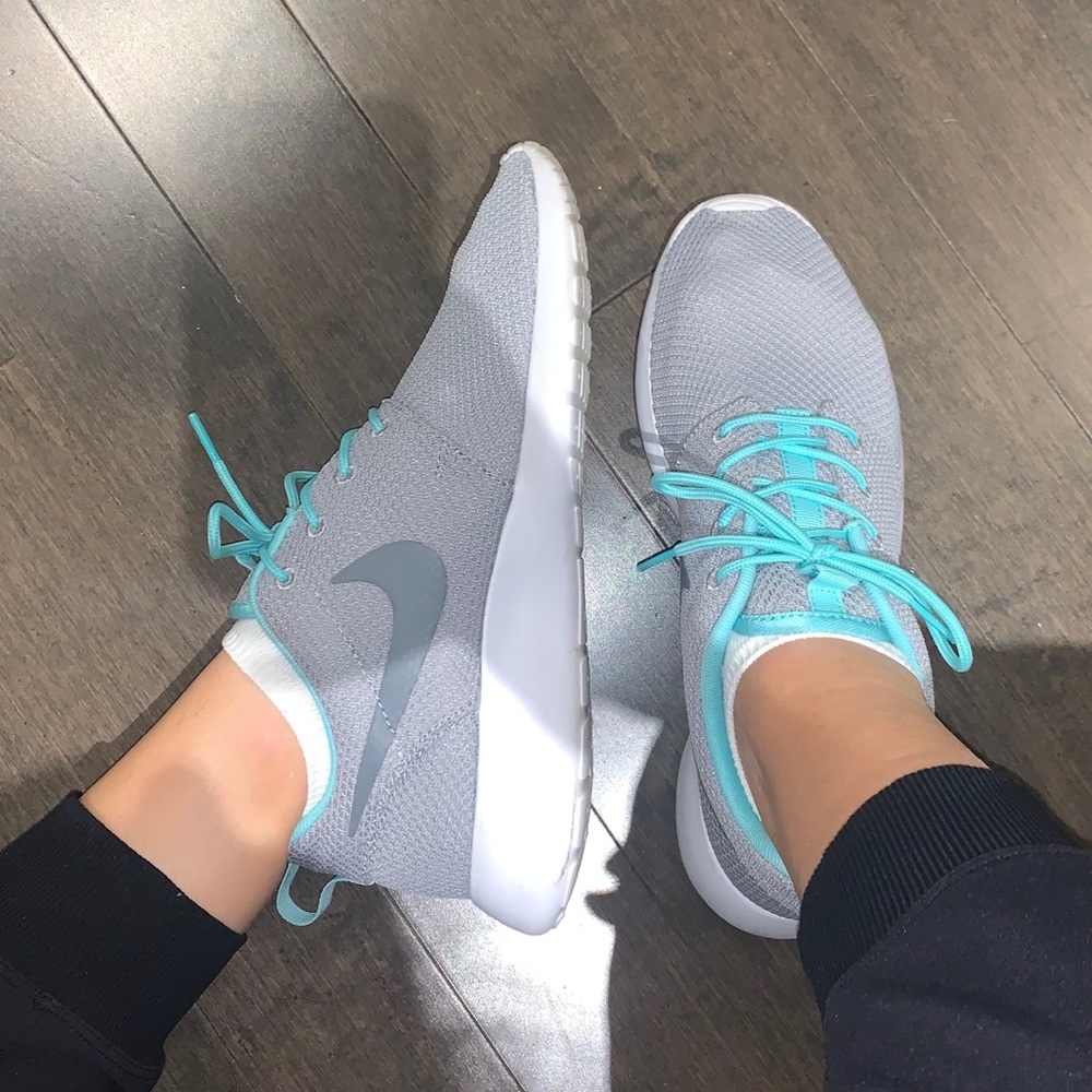 Nike Roshe One (custom colour)